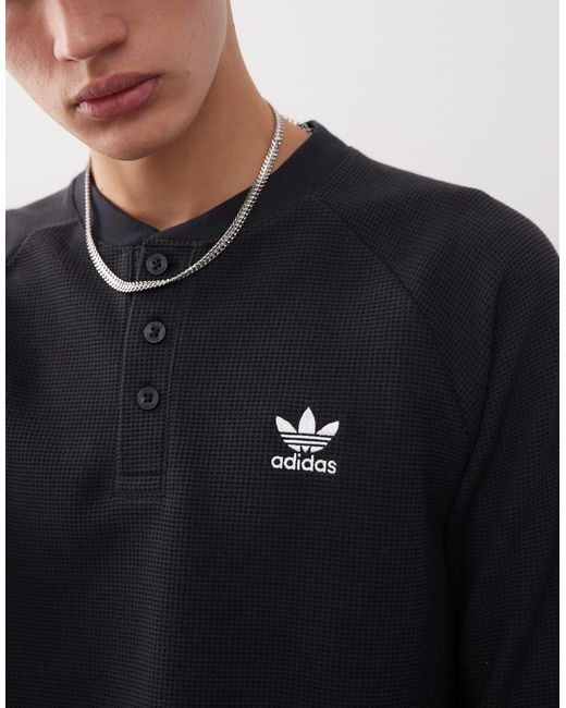 Essentials - t-shirt gaufré à logo trèfle et manches longues Adidas Originals pour homme en coloris Black