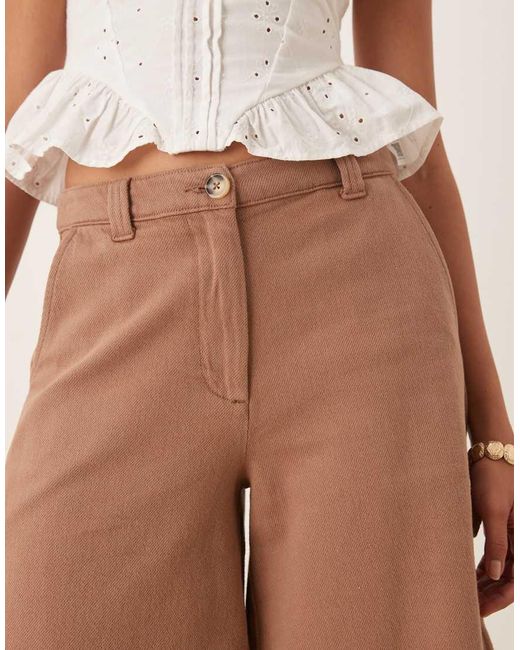 Pantalones Cortos Color Moca Lavado De Corte Alargado Con Diseño De Paneles De -Marrón ASOS de color Natural