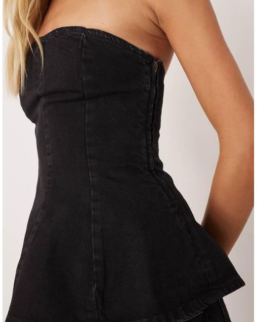 Top A Fascia Strutturato di ASOS in Black