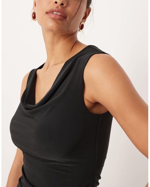 ASOS Black – anschmiegsames, drapiertes oberteil
