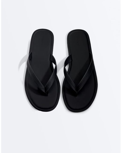 Oysho White Flat Sandals With Topstitching