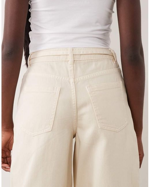 Vaqueros De Pernera Barrel-Blanco Threadbare de color Natural