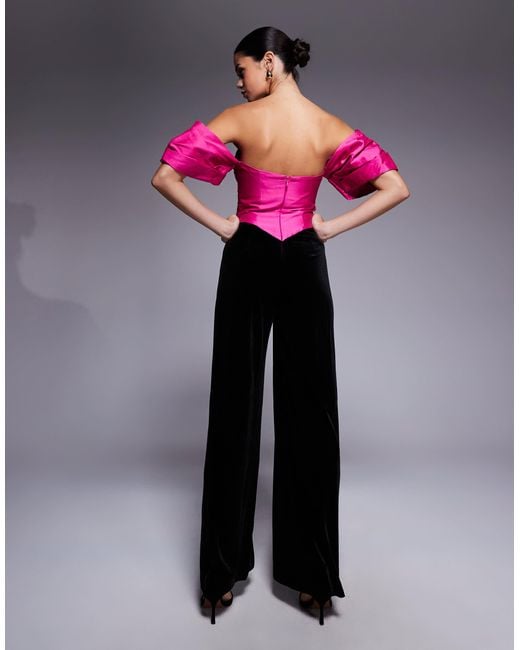 ASOS Pink – schulterfreier jumpsuit aus satin und samt