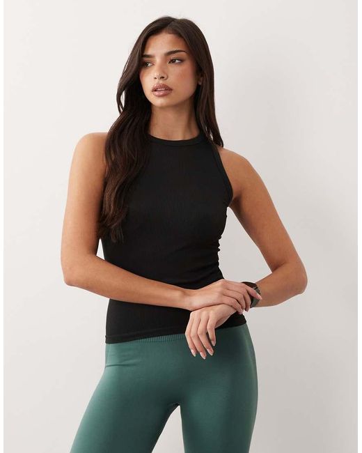 4505 Black Seamless Lightweight Rib 90S Racer Vest