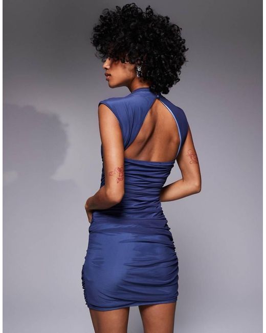 Vestido Corto Drapeado Elástico Con Espalda Abierta Y Cuello Alto De Chifón De ASOS de color Blue