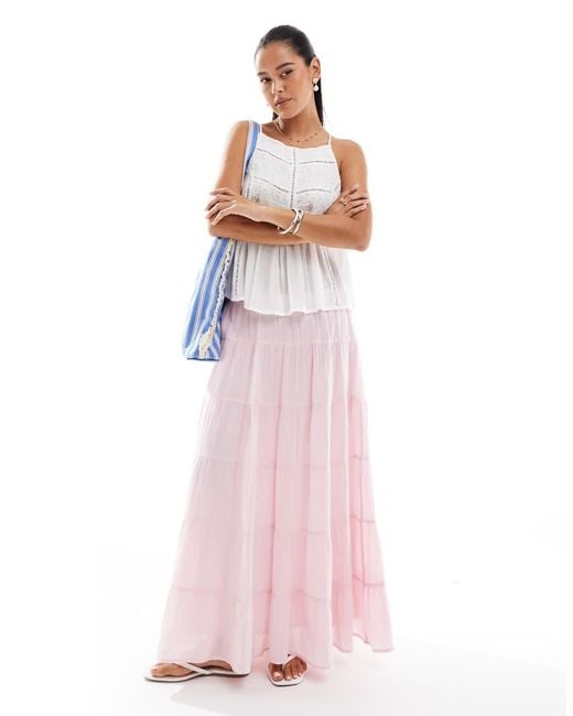 Gonna Lunga A Balze di Bershka in Pink