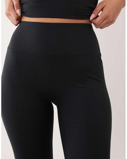 4505 Black Hourglass Icon High Waist Yoga legging