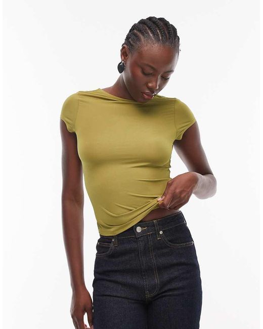 ASOS Top Van Gladde Stof Met Kapmouwtjes En Lage Ronde Achterkant in het Green