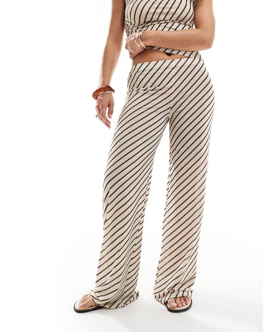 Pull&Bear White – braun- gestreifte hose mit weitem bein, kombiteil