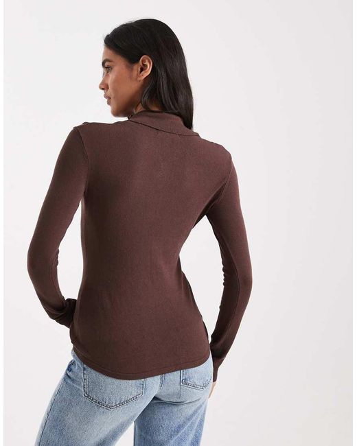 4th & Reckless Brown Fitted Ribbed Knit Gold Button Through Collared Top