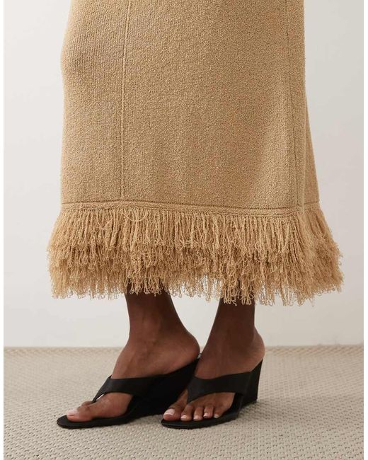 Cameron Pretty Lavish de color Natural