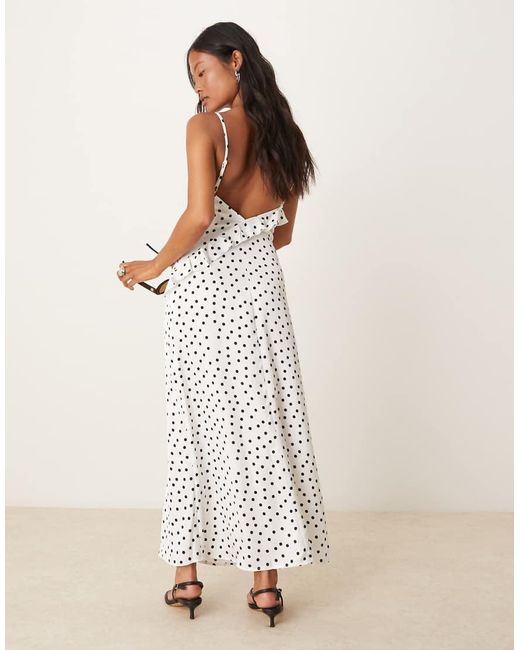 Vestito Sottoveste Lungo Con Dettagli A Balze E Corpetto E Nero A Pois di Vila in White