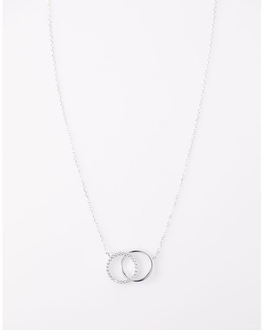 Collar Con Colgante De Aros Enlazados Engastados De Plata De Ley De Lovisa de color White