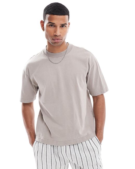 Hollister Natural Heavyweight Boxy Crop Fit T-shirt for men
