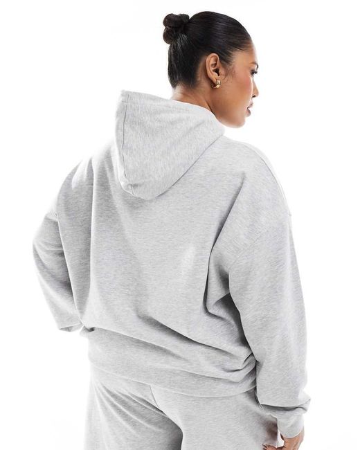 Sudadera Gris Extragrande Con Capucha, Logo Y Flor Bordada Exclusiva De Plus (Parte De Un Conjunto) Renee Studio de color Gray