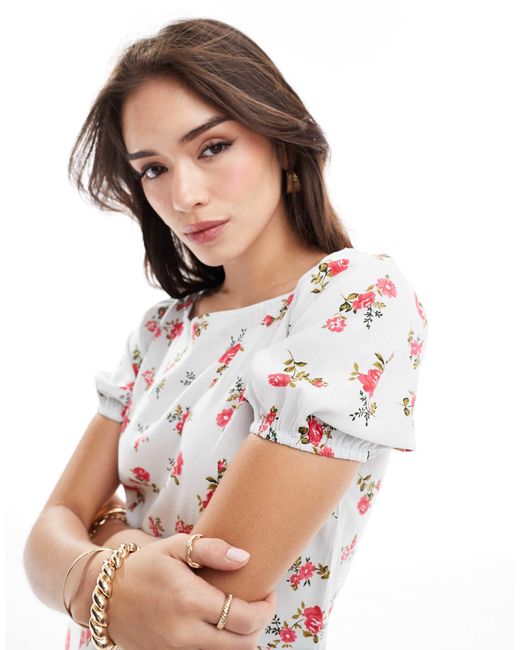 ASOS White – kurzes t-shirt-kleid mit puffärmeln, bindebändern an der taille und blümchenmuster