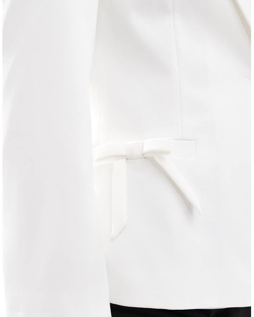 Miss Selfridge Blazer Met Strikdetail En Kant in het White