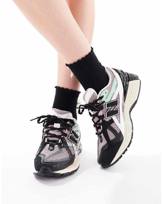 Zapatillas De Deporte De Colores Pastel Oscuros 1906W De New Balance de color White