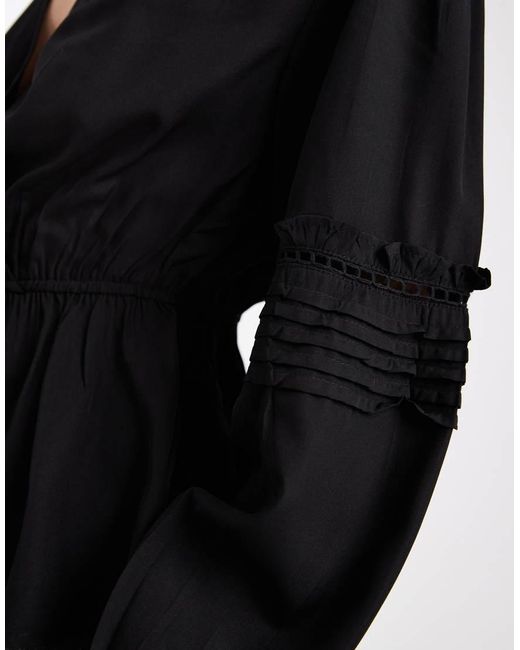 Wednesday's Girl Black V Neck Peplum Textured Long Sleeve Top