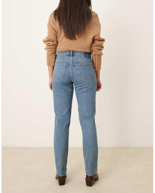 Abercrombie & Fitch Natural Curve Love Mid Rise Straight Jeans