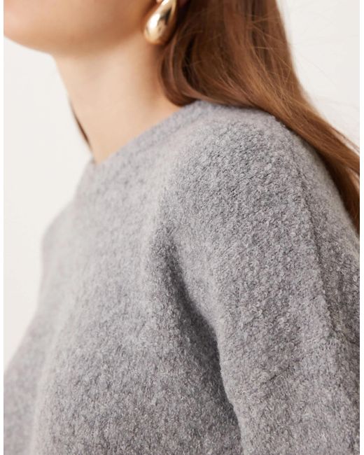 New Look Gray – flauschiger pullover aus bouclé
