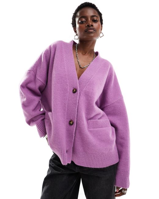 Monki Gebreid Oversized Vest Met Knoopsluiting Aan in het Purple