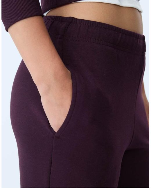 Stradivarius Joggingbroek Met Wijde Pijpen in het Blue