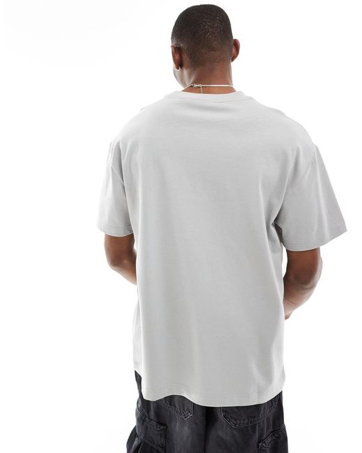 Camiseta gris extragrande con estampado Weekday de hombre de color Gray
