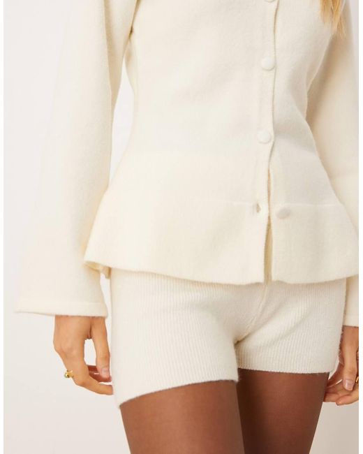 Pretty Lavish Natural Knitted exaggerated Collar Detail Cardigan