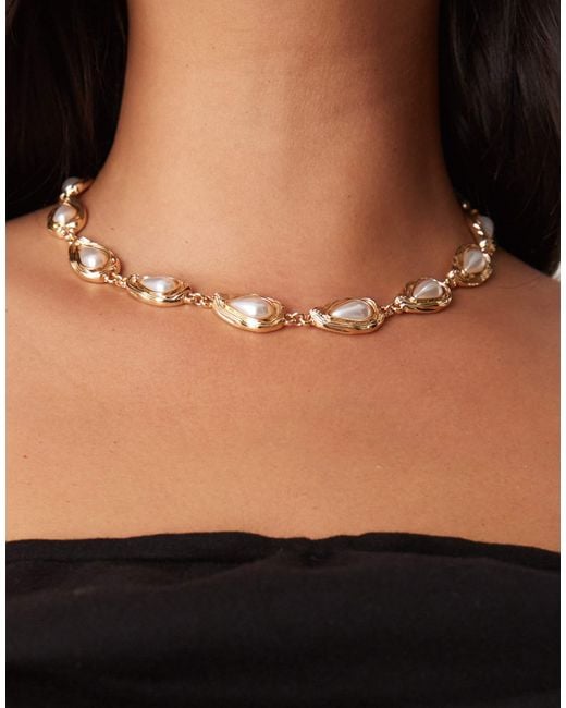ASOS Black Asos Design Curve Short Necklace With Faux Pearl Stone-set Design