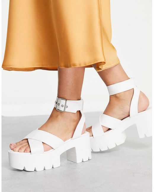 Truffle Collection Chunky Flatform Heeled Sandals in White | Lyst