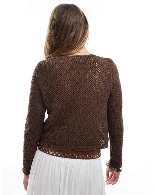 Stradivarius Fijngebreid Vest Met Lange Mouwen in het Brown
