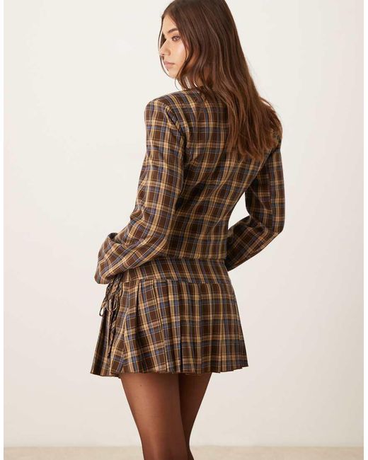 Glamorous Natural Low Rise Mini Skirt