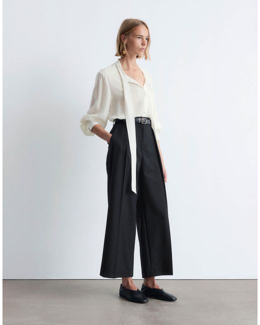 & Other Stories White Tailored Cropped Trousers With Front Tuck Pleat