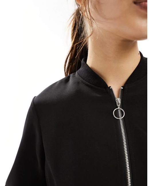 Bomber léger zippé devant Vero Moda en coloris Black