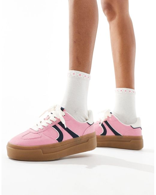 Sneakers con suola di Stradivarius in Pink