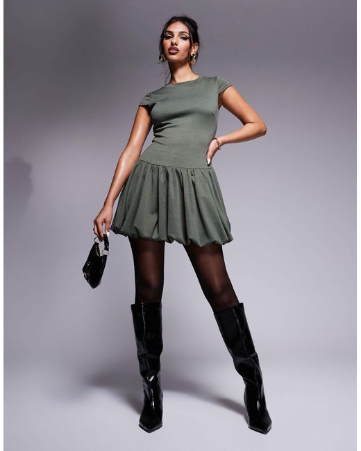 Exclusivité - - robe courte et bouffante à mancherons en maille point Kaiia en coloris Green