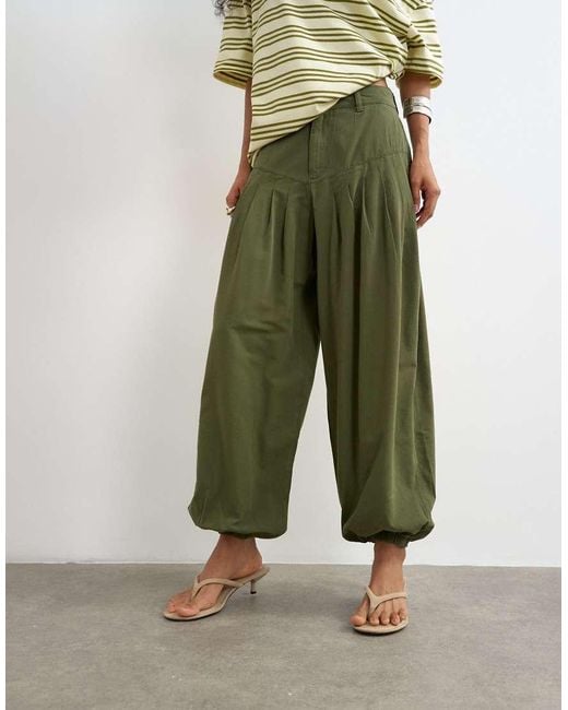 TOPSHOP Green Deep Yoke Balloon Trouser