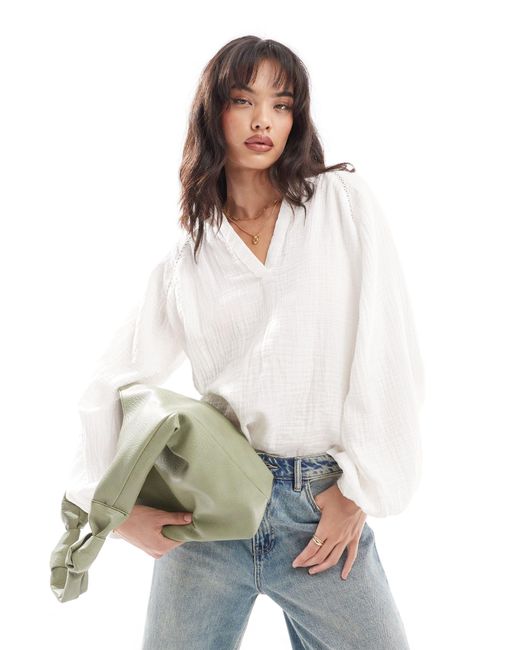 ONLY White V Neck Cheesecloth Blouse