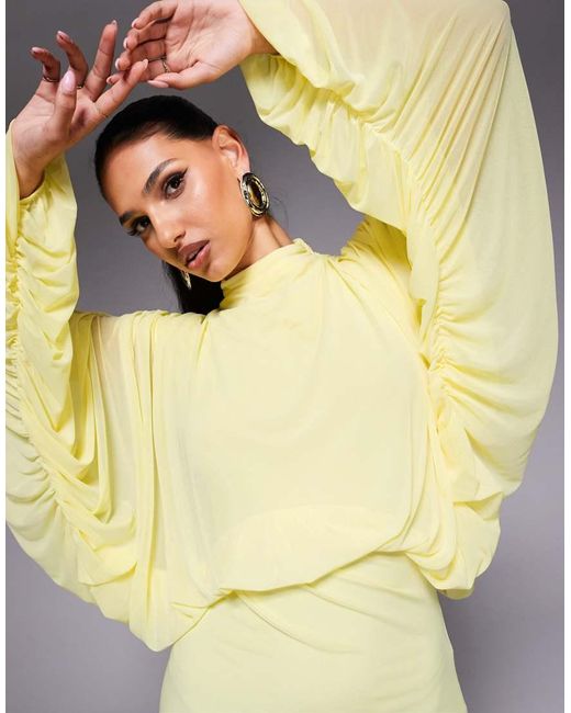 ASOS Maxi Jurk Van Mesh Met Lange Blousonmouwen En Gerimpelde Rok in het Yellow