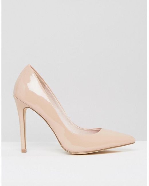 Faith Chloe Patent Nude Court Shoes in 