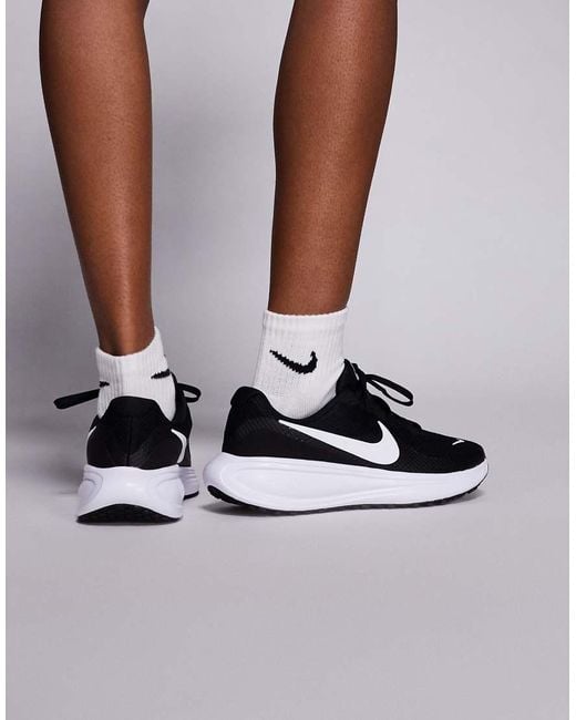 Nike Black Revolution 8 Trainers