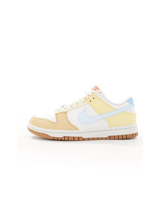 Dunk low nn easter - sneakers color e mix pastello di Nike in White