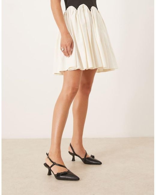 Glamorous Natural Slingback Kitten Heeled Shoes With Bow