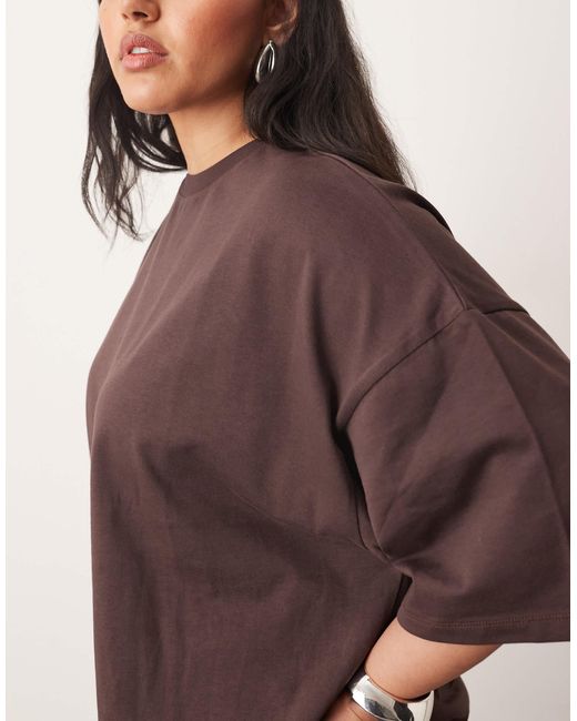 Curve - t-shirt oversize en tissu épais ARRANGE en coloris Brown
