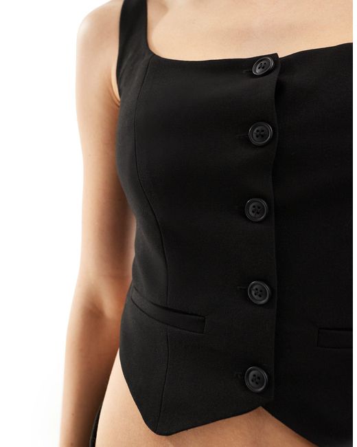 Top stile gilet a corsetto di Pull&Bear in Black