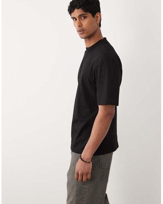 HUGO Black Nieros Chest Logo T-shirt for men