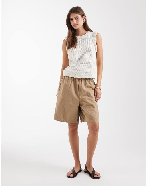 Levi's White Lulu Flutter Sleeve Sweater Tank Top