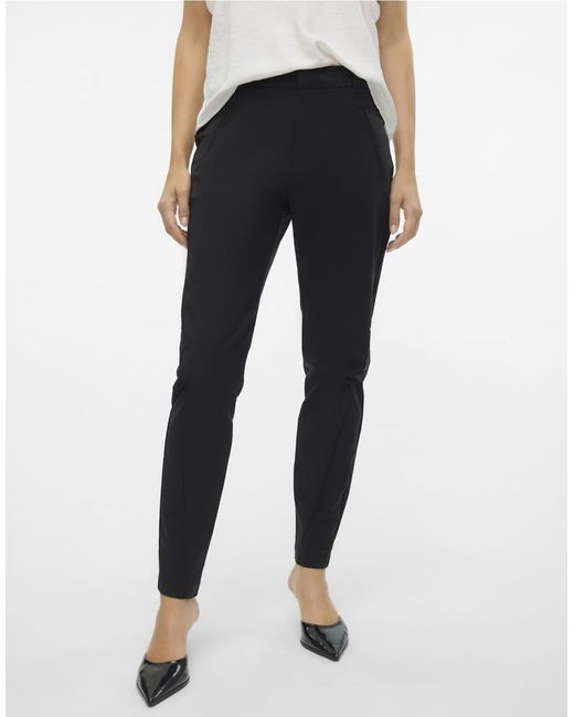 Pantaloni Neri di Vero Moda in White