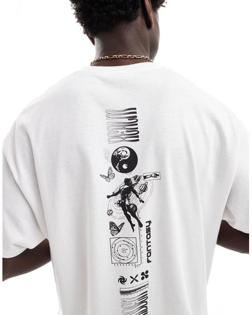 Camiseta blanca extragrande con estampado cósmico en el centro ASOS de hombre de color White